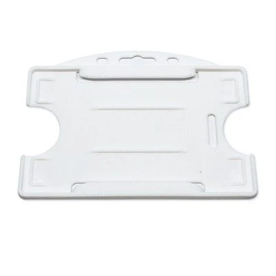 B&auml;rfodral i transparent plast f&ouml;r 1 kort