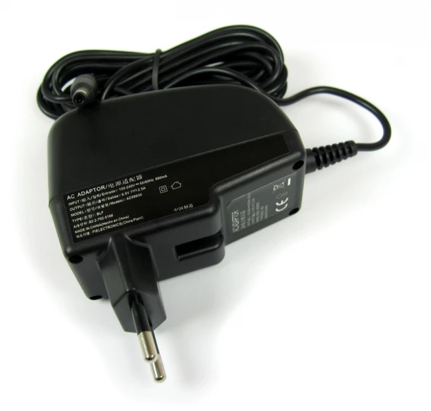 Billig Asus 24W 9.5V 2.5A strömadapter - Snabb leverans Sverige Asus 24W 9.5V 2.5A laddare med 4.8mm x 1.8mm stik - Kompatibel