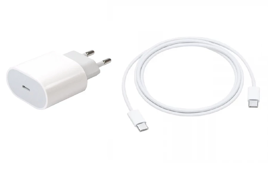 Billig Kabel- och adapterpaket 20W – Köp begagnad hos ITreservdelar.se Kabel- och adapterpaket 20W - USB-C till USB-C