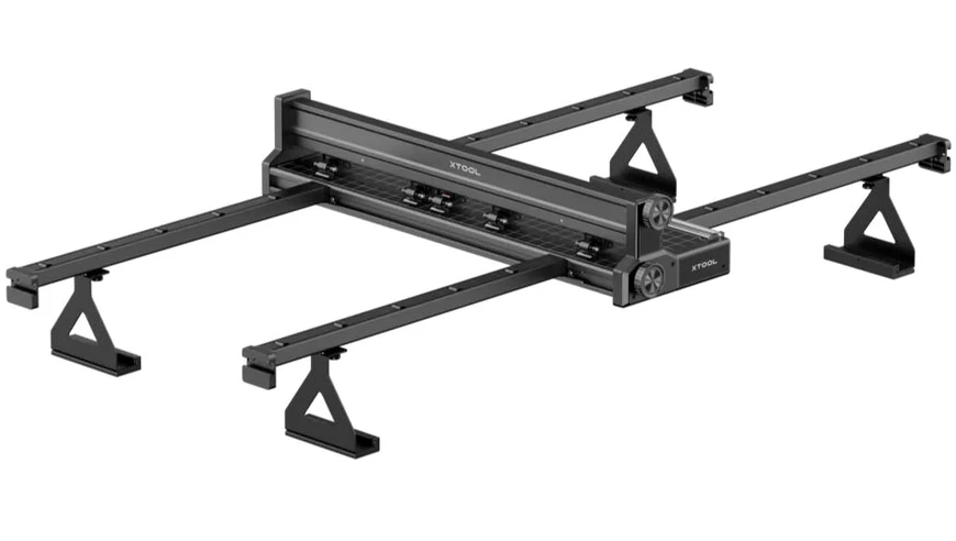 xTool P2 - Conveyor Feeder xTool P2 - Conveyor Feeder